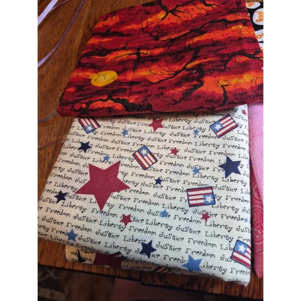 6 Pieces Of Fabric For Quilting And Crafts Various Sizes And Colors